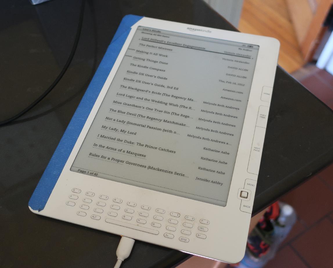 Amazon Kindle DX Amazon Kindle DX