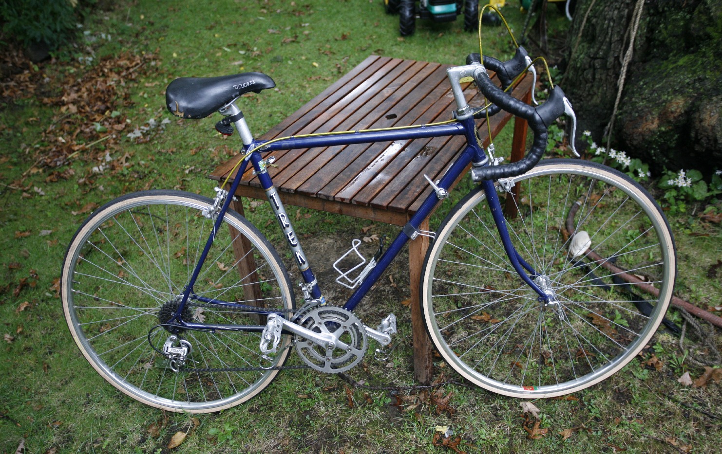 Trek Trek