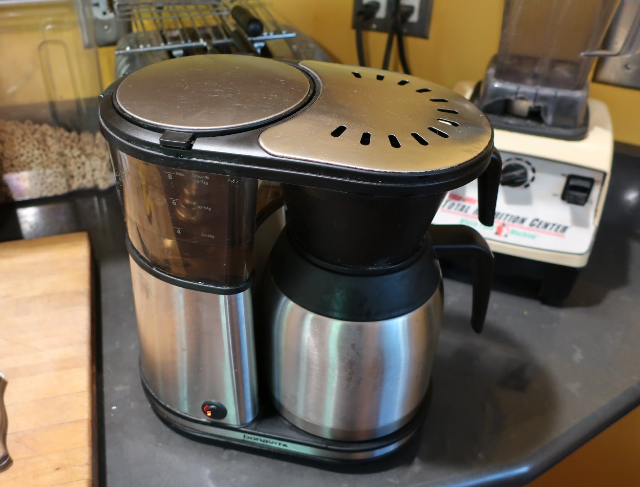 Bonavita Coffee Machine Bonavita Coffee Machine