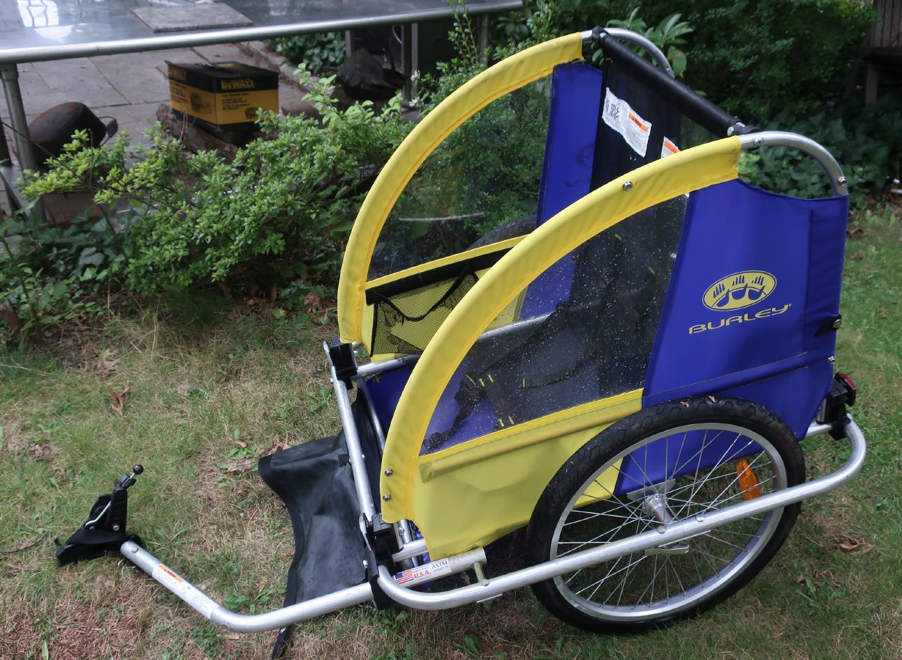 Burley Trailer Burley Trailer