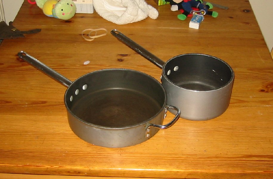 Calphalon Saute Pan saute pan