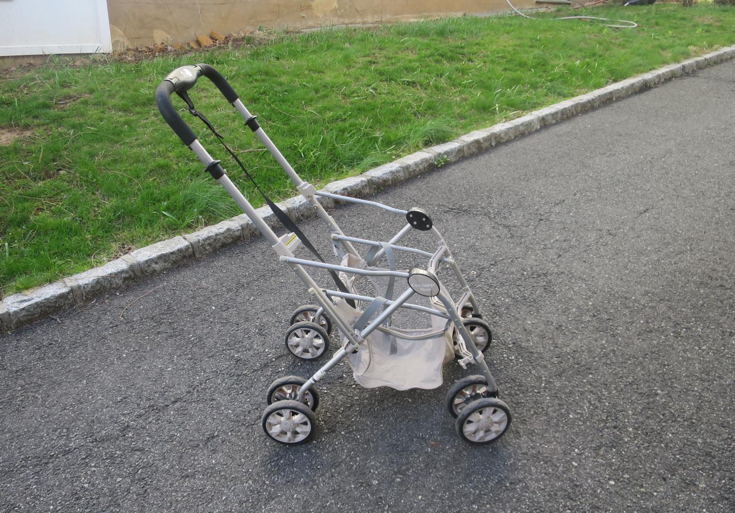 Combi Stroller Frame Combi Stroller Frame