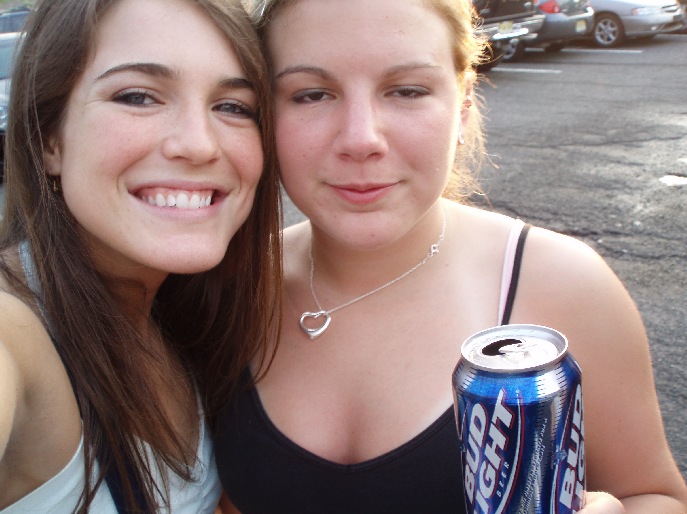 Girls Drinking drunk girls