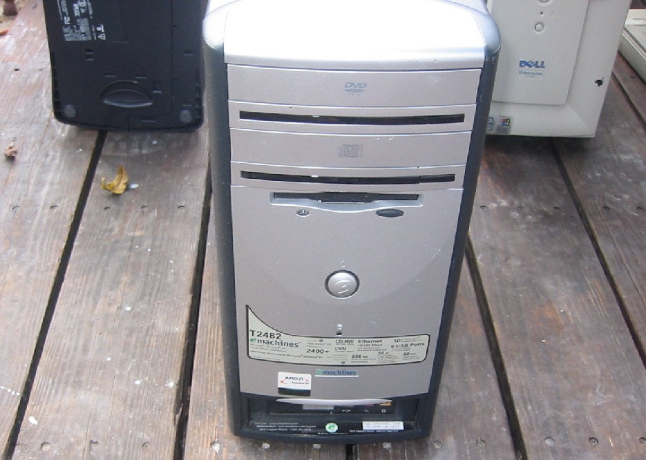 E-machines Athlon 2Ghz E-machines Athlon