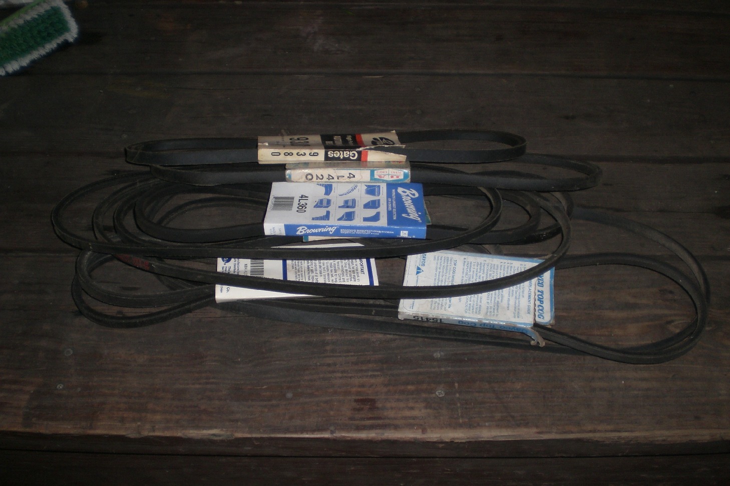 Fanbelts fanbelts