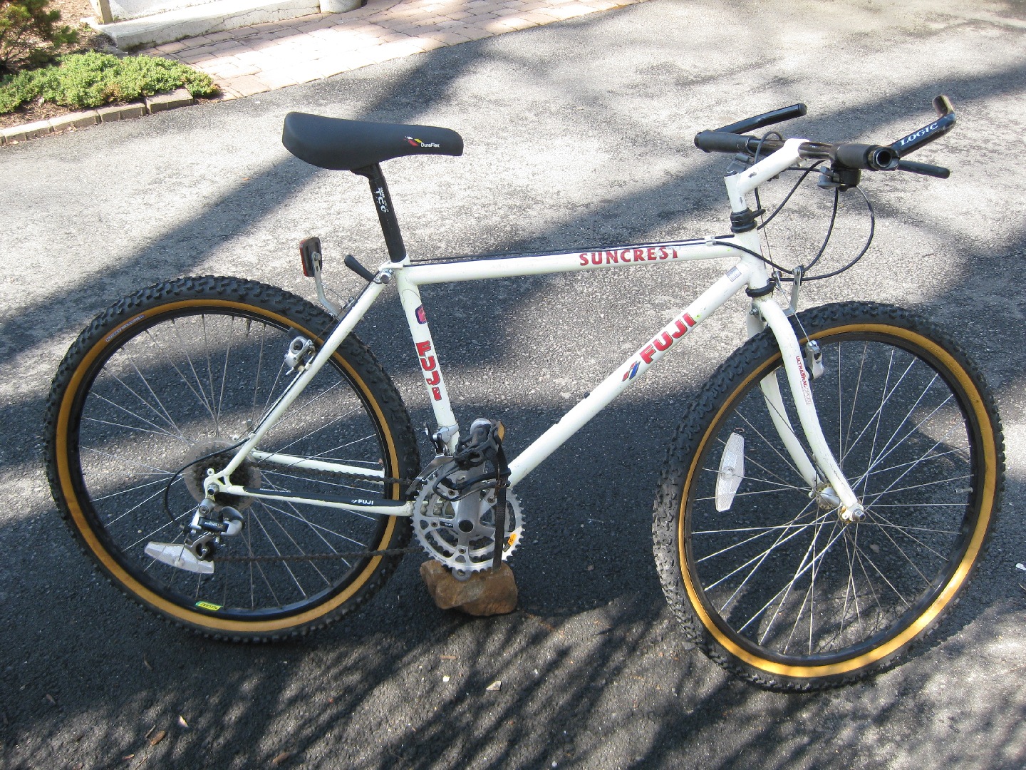 Fuji Suncrest Bike Fuji Suncrest Bike