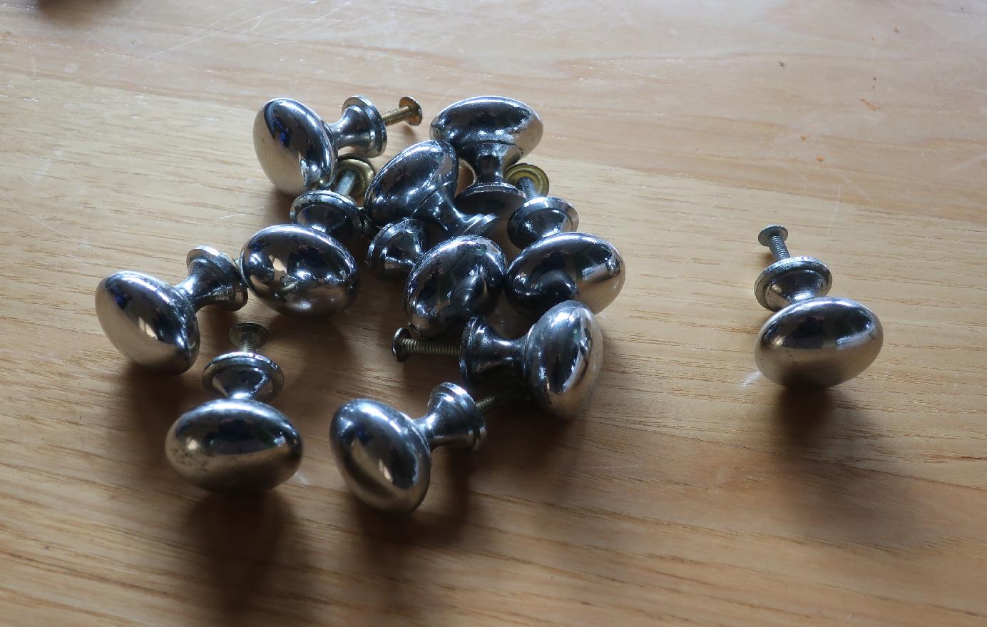 Knobs Knobs