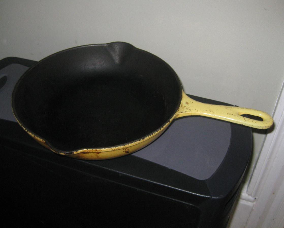 Le Creuset Skillet Le Creuset Skillet