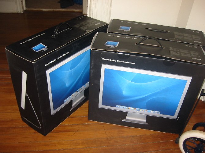 mac display boxes