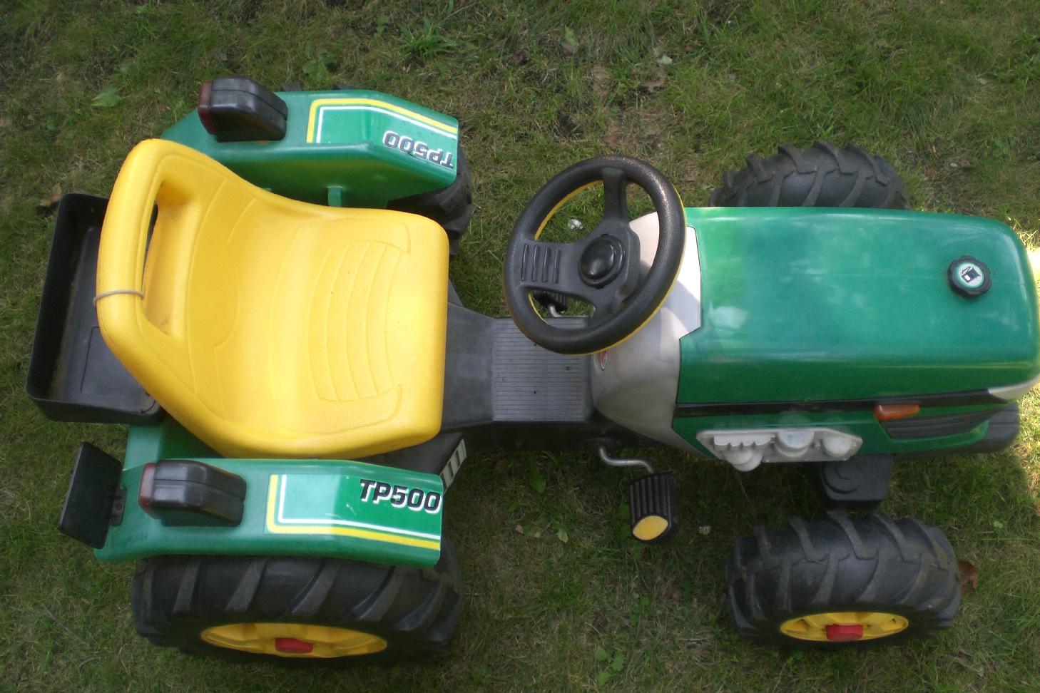 Plastic Tractor plastic tow truck
