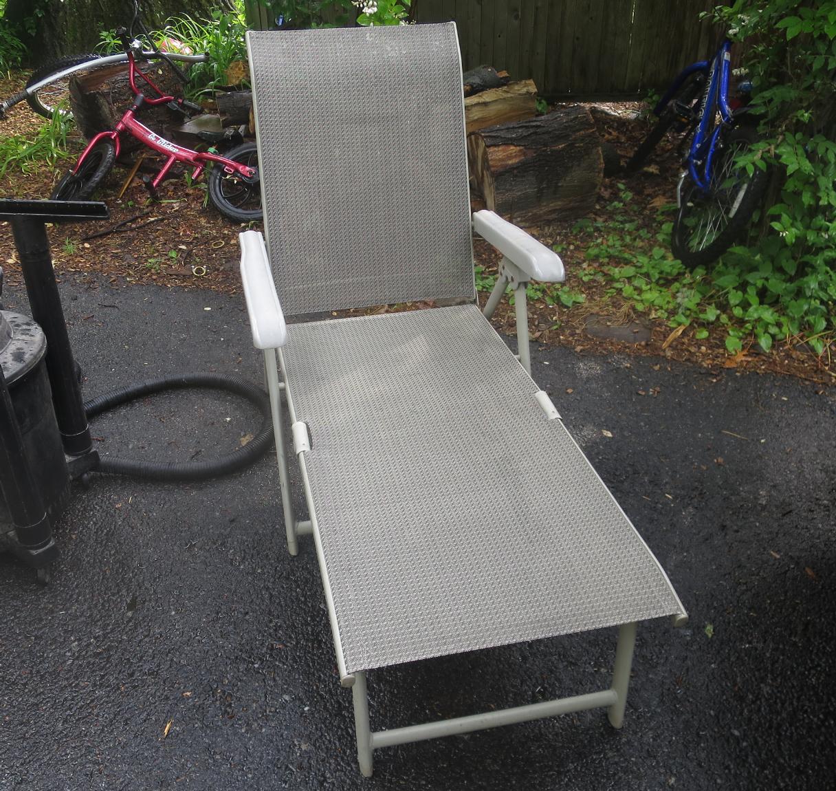Sun Lounger Sun Lounger