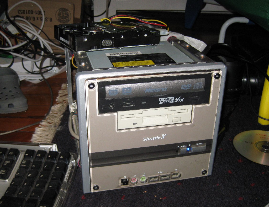 Shuttle PC Shuttle PC