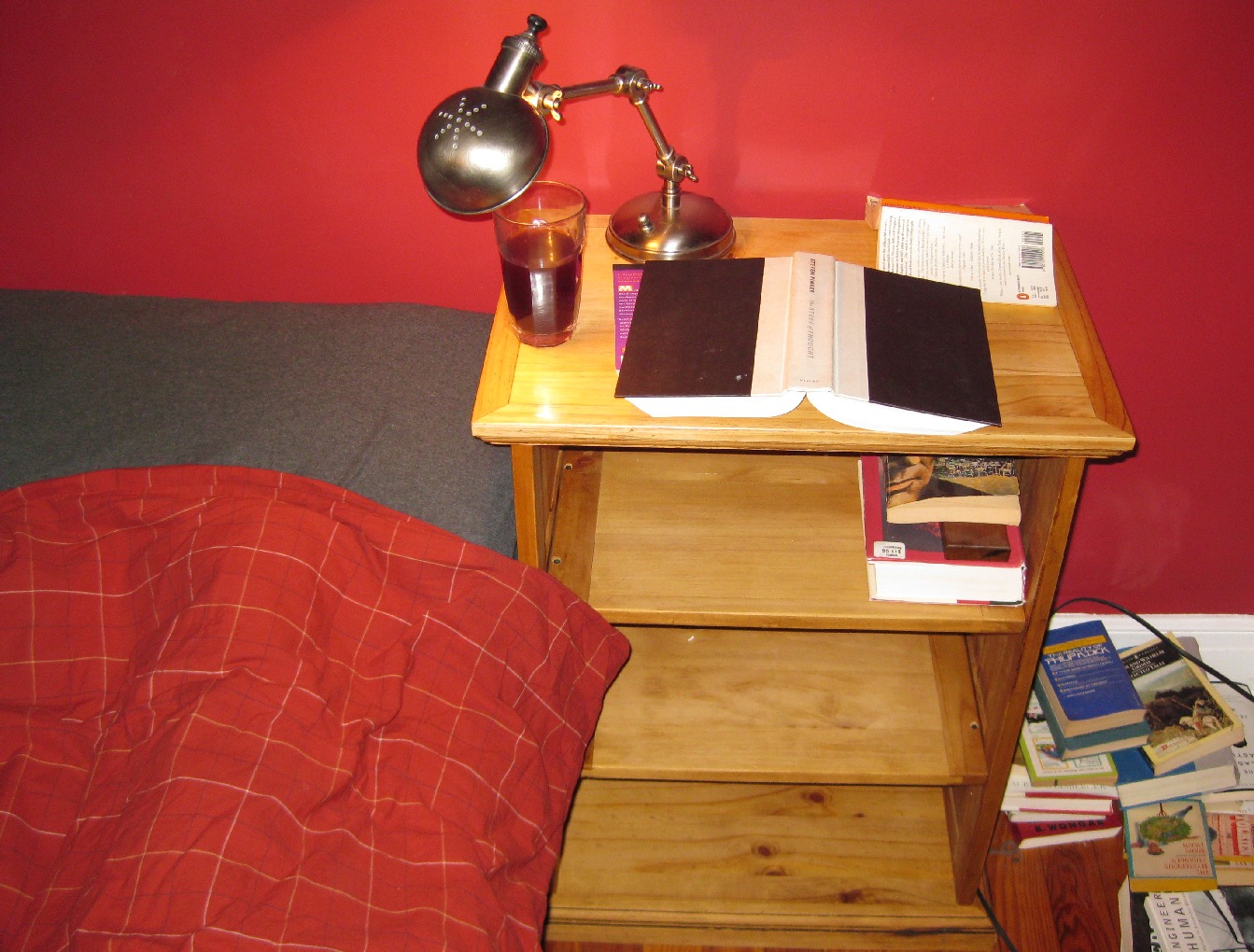 Bedside Table Bedside Table