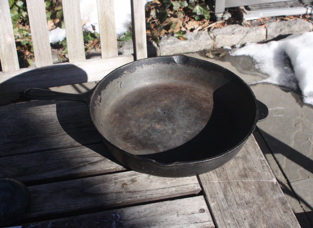 Cast Iron Pan Cast Iron Pan