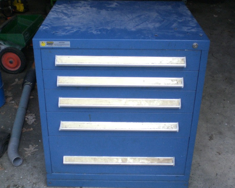Stanley Vidmar roller bearing tool chest. stanley tool chest