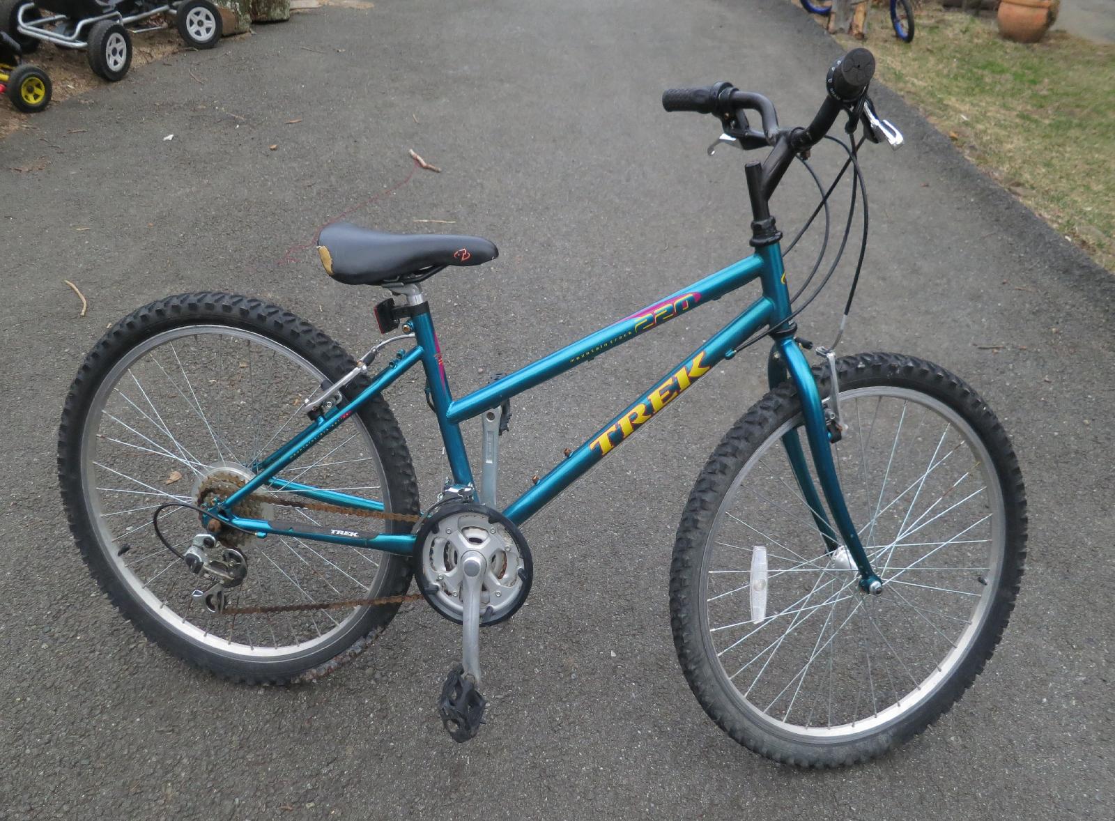 Trek 220 Trek 220