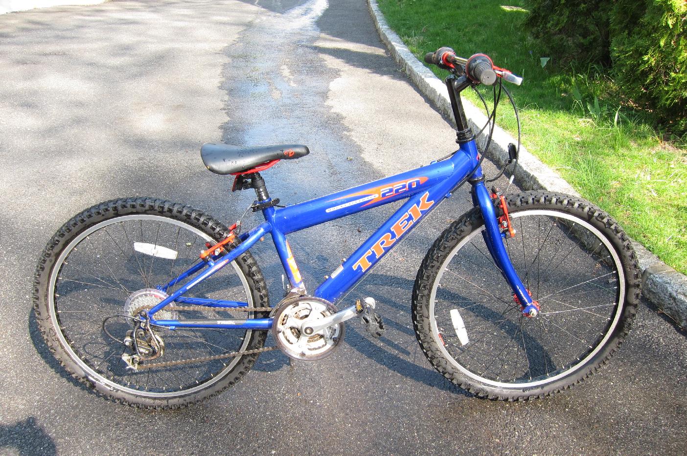 Trek 220 Trek 220