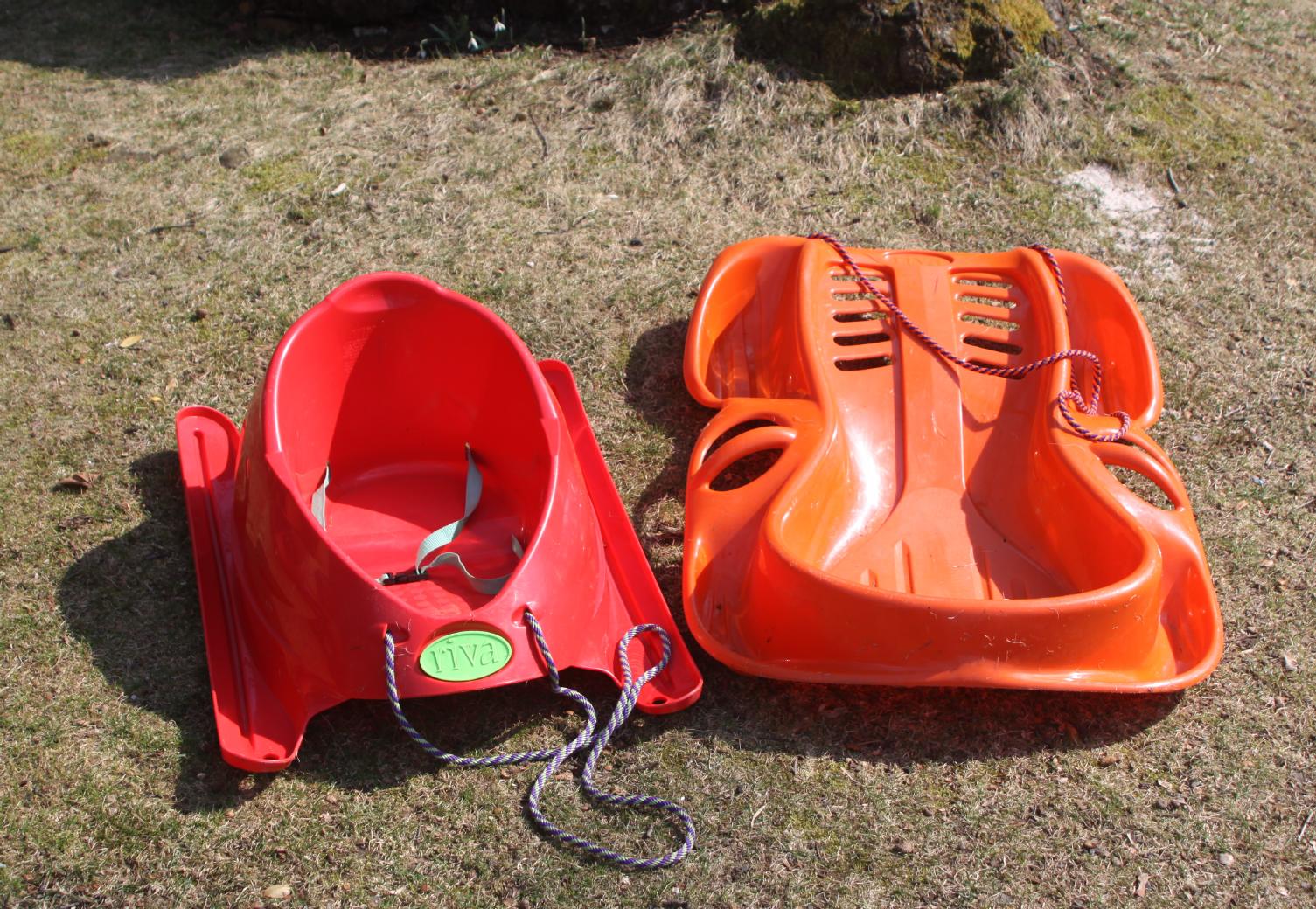 Sledges Sledges